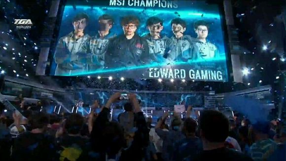 以绿色铸底 以绿色铸底