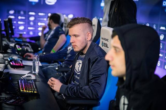 口进入加速 口进入加速