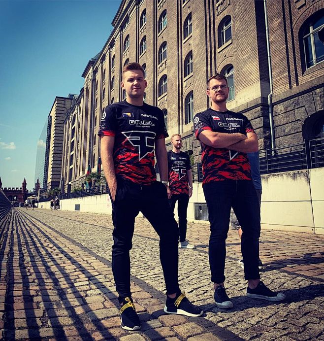 既保龙权 既保龙权