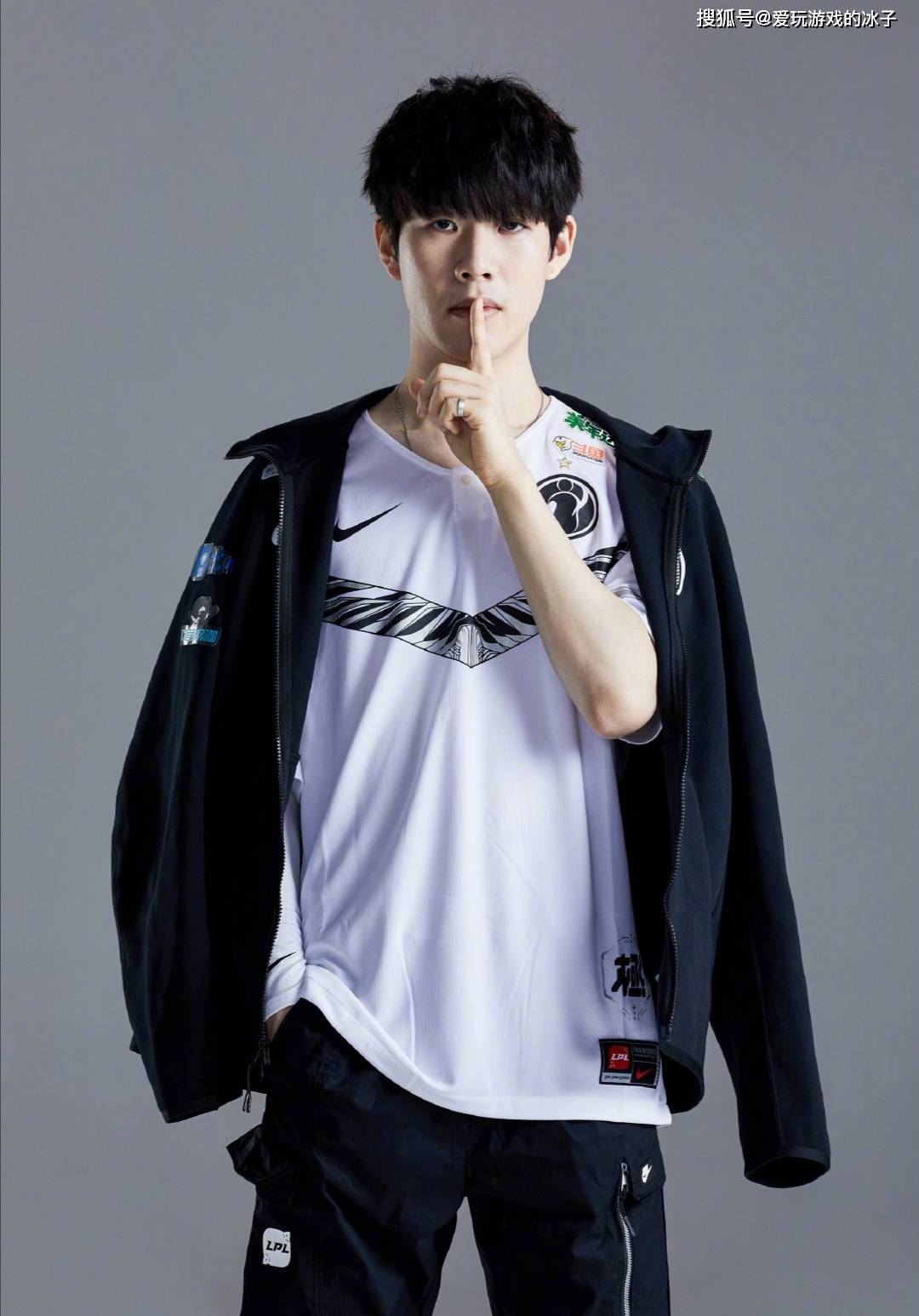 的高要求 的高要求